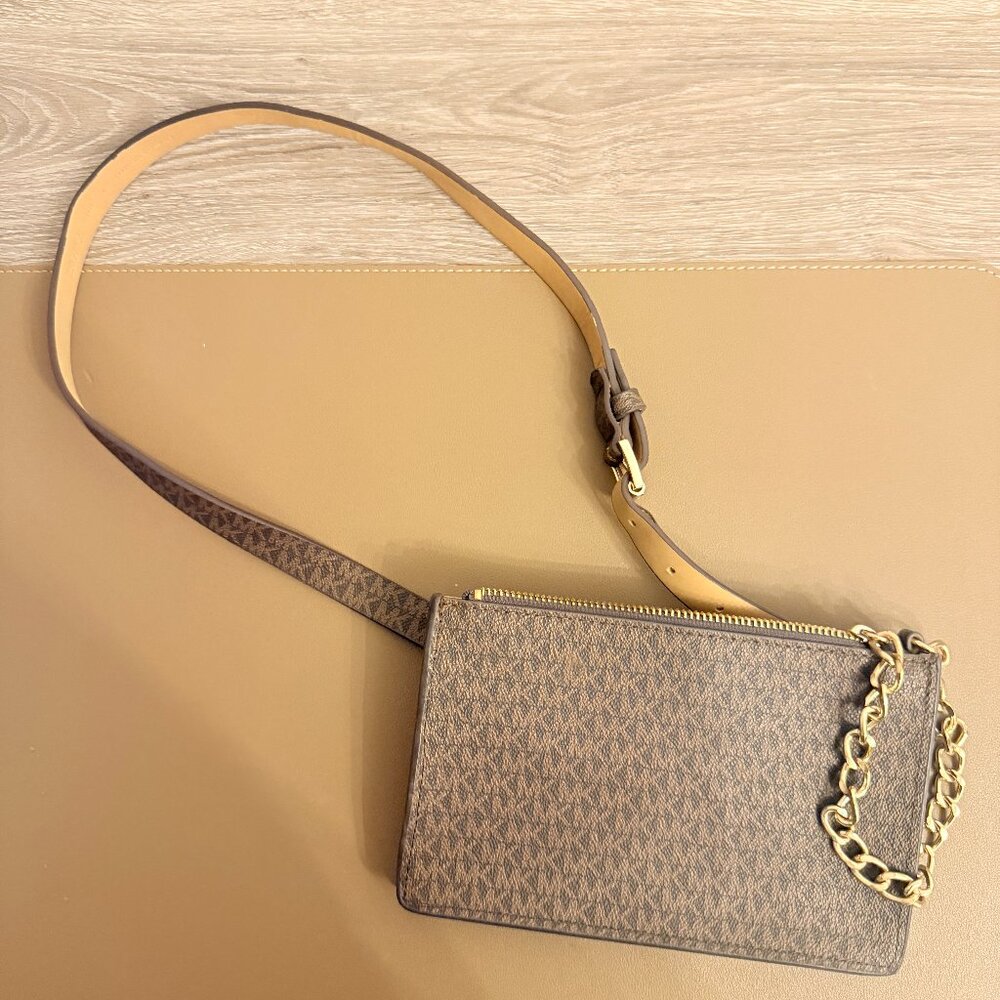 Michael Kors Waist Bag